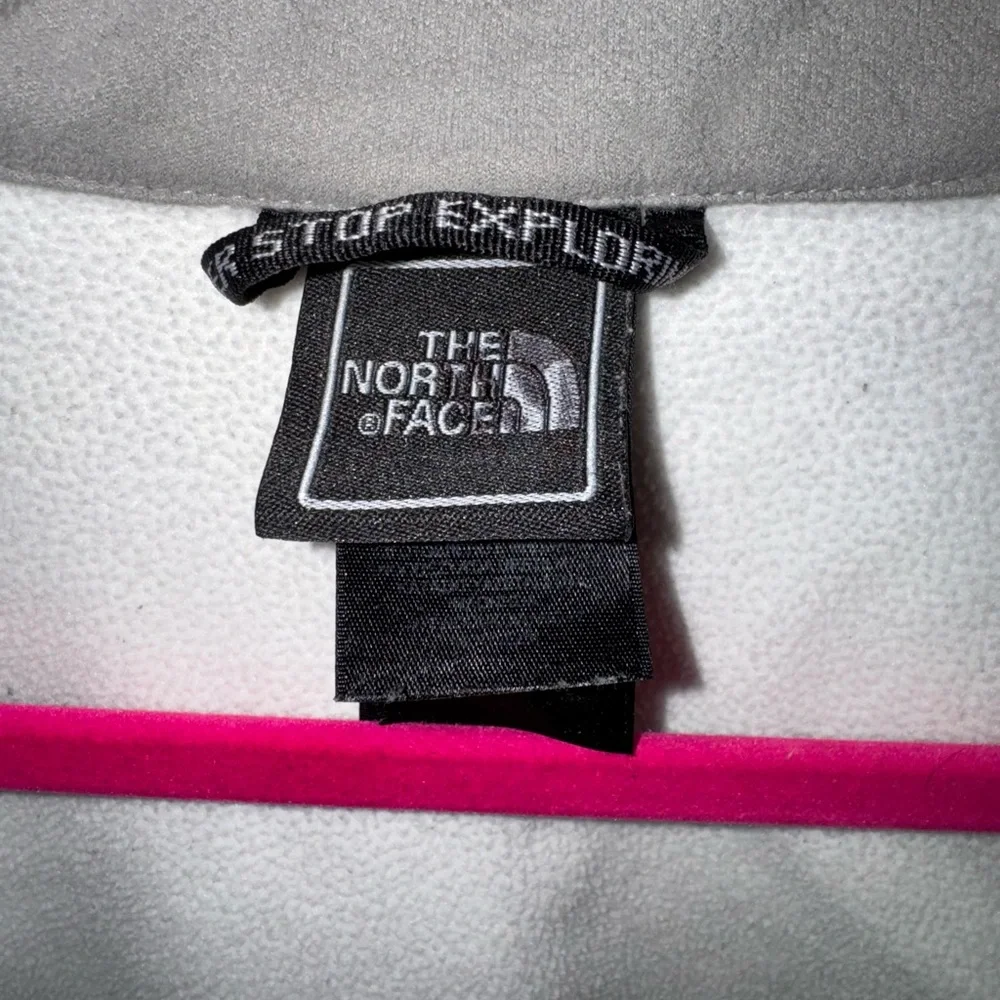 The North Face Leaf Pattern Jacket in White and Gray - Picture 6 of 6